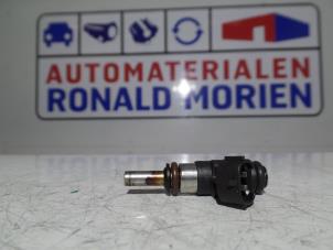 Used Injector (petrol injection) Volkswagen Golf VII Alltrack 1.8 TSI 4Motion 16V Price € 19,00 Margin scheme offered by Automaterialen Ronald Morien B.V.