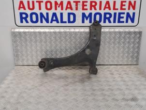 Usagé Bras de suspension avant gauche Ford Transit Prix € 75,00 Règlement à la marge proposé par Automaterialen Ronald Morien B.V.