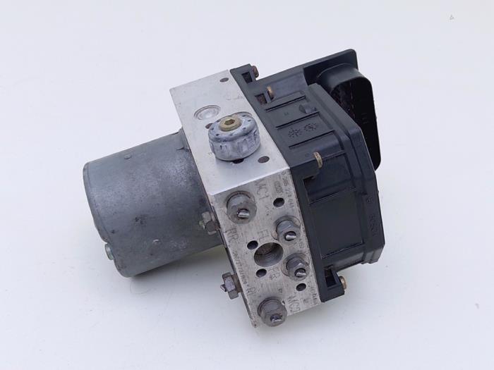 Gebrauchte ABS Pumpe Fiat Stilo (192A/B) 1.2 16V 3-Drs. Preis € 35,00 Margenregelung angeboten von Automaterialen Ronald Morien B.V.
