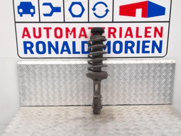 Front shock absorber rod, right from a Seat Cordoba Vario (6K5) 1.9 TDi 1999