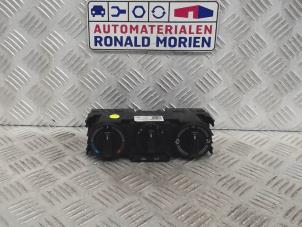 Usados Panel de control de calefacción Skoda Octavia Combi (1U5) 1.9 TDi 110 Precio € 39,00 Norma de margen ofrecido por Automaterialen Ronald Morien B.V.