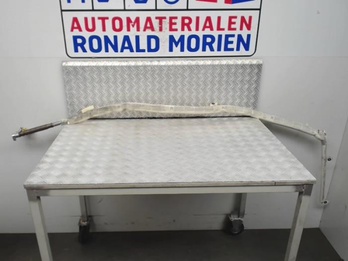 Używane Kurtyna prawa Audi A8 (D3) 4.0 TDI V8 32V Quattro Cena € 45,00 Procedura marży oferowane przez Automaterialen Ronald Morien B.V.
