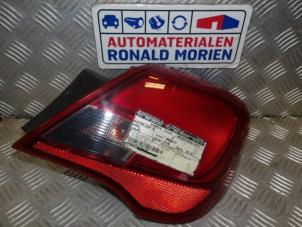 Gebrauchte Rücklicht rechts Opel Corsa Preis € 25,00 Margenregelung angeboten von Automaterialen Ronald Morien B.V.