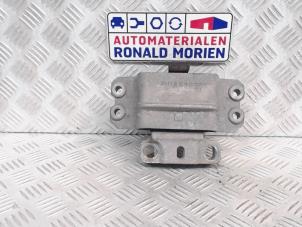 Used Gearbox mount Seat Leon (1P1) 1.2 TSI Price € 30,00 Margin scheme offered by Automaterialen Ronald Morien B.V.