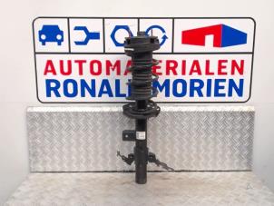 Used Rear shock absorber rod, right Landrover Range Rover Evoque (LVJ/LVS) 2.2 eD4 16V Price € 95,00 Margin scheme offered by Automaterialen Ronald Morien B.V.