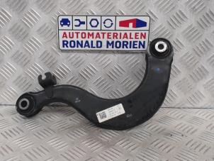 Usagé Bras de suspension haut arrière gauche Volkswagen Touran Prix € 19,00 Règlement à la marge proposé par Automaterialen Ronald Morien B.V.