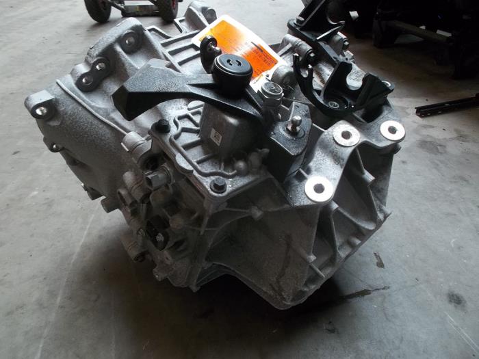 Gebrauchte Getriebe Volvo V40 (MV) 2.0 D2 16V Preis € 1.250,00 Margenregelung angeboten von Automaterialen Ronald Morien B.V.