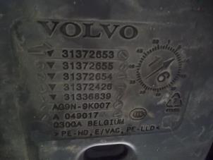 Usados Depósito Volvo S60 II (FS) 2.0 D4 16V Precio € 99,00 Norma de margen ofrecido por Automaterialen Ronald Morien B.V.