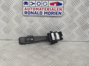 Gebrauchte Richtungsanzeiger Schalter Volvo S60 II (FS) 2.0 D4 16V Preis € 25,00 Margenregelung angeboten von Automaterialen Ronald Morien B.V.