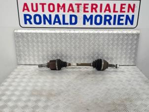 Used Front drive shaft, left Renault Trafic New (FL) 2.0 dCi 16V 115 Price € 75,00 Margin scheme offered by Automaterialen Ronald Morien B.V.