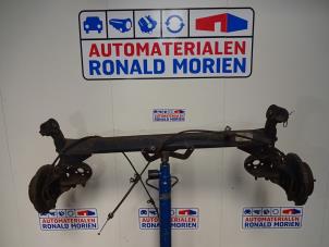 Usagé Arbre entraînement roue avant Kia Rio II (DE) 1.4 16V Prix € 195,00 Règlement à la marge proposé par Automaterialen Ronald Morien B.V.
