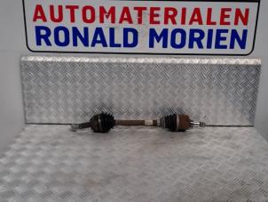 Używane Os napedowa lewy przód Ford Fiesta Cena € 45,00 Procedura marży oferowane przez Automaterialen Ronald Morien B.V.