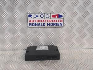 Używane Modul telefoniczny Ford Fiesta Cena € 99,00 Procedura marży oferowane przez Automaterialen Ronald Morien B.V.
