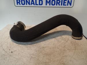 Used Intercooler hose Audi A4 (B9) 2.0 TFSI 16V Price € 60,50 Inclusive VAT offered by Automaterialen Ronald Morien B.V.