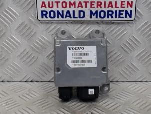 Usagé Module airbag Volvo V40 (MV) 1.6 D2 Prix € 75,00 Règlement à la marge proposé par Automaterialen Ronald Morien B.V.