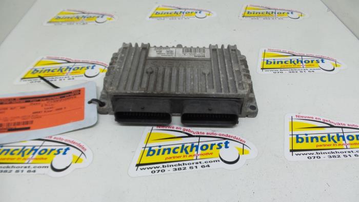 Used Automatic gearbox computer Peugeot 306 Break (7E) 1.6i XR,XT,ST Price € 73,50 Margin scheme offered by Binckhorst BV