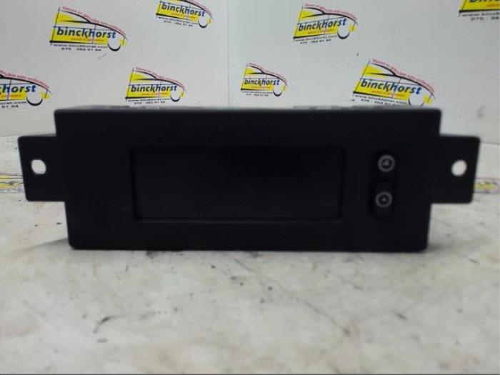Begagnade Innerdisplay Opel Agila (A) 1.0 12V Pris € 31,50 Marginaltabell erbjuds av Binckhorst BV