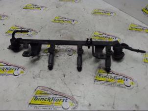 Used Fuel injector nozzle Mazda 323 Fastbreak (BJ14) 1.6 16V Price € 78,75 Margin scheme offered by Binckhorst BV