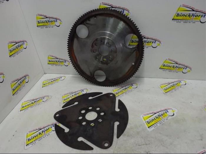 Starter ring gear from a BMW 3 serie (E36/4) 318i 1998