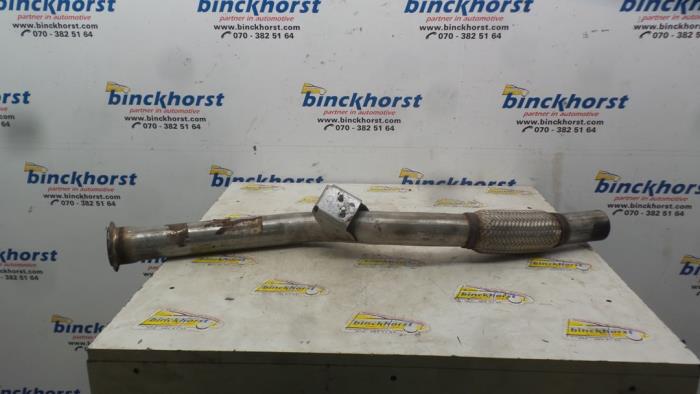 Begagnade Avgassystem, främre del Mercedes Sprinter 2t (901/902) 208 CDI 16V Pris € 52,50 Marginaltabell erbjuds av Binckhorst BV