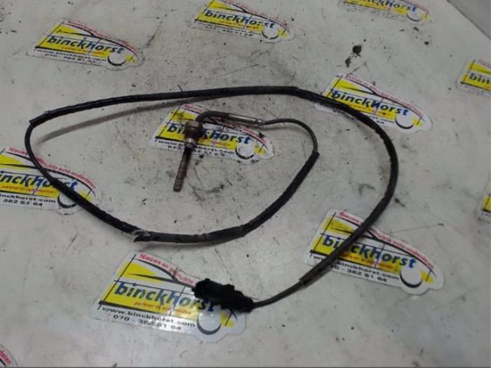 Begagnade Partikelfiltersensor Opel Astra J Sports Tourer (PD8/PE8/PF8) 1.7 CDTi 16V Pris € 42,00 Marginaltabell erbjuds av Binckhorst BV