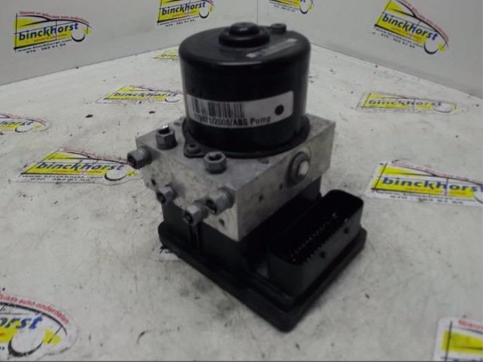 Usagé Bloc ABS Opel Astra H (L48) 1.9 CDTi 16V 120 Prix € 52,50 Règlement à la marge proposé par Binckhorst BV