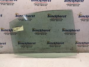 Begagnade Dörrfönster, 4-dörrars, höger bak Ford Mondeo III 1.8 16V Pris € 26,25 Marginaltabell erbjuds av Binckhorst BV