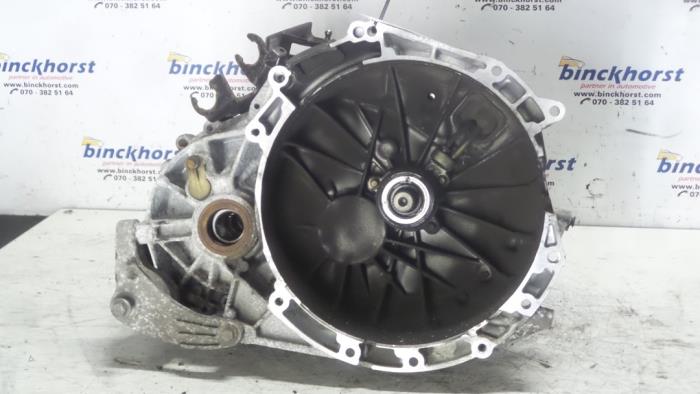 Usagé Boîte de vitesse Ford Mondeo III 1.8 16V Prix € 210,00 Règlement à la marge proposé par Binckhorst BV