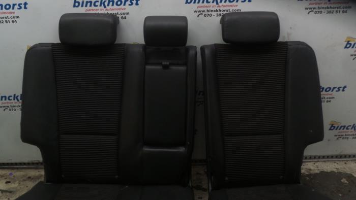 Rear bench seat from a Kia Sportage (JE) 2.0 CVVT 16V 4x2 2007