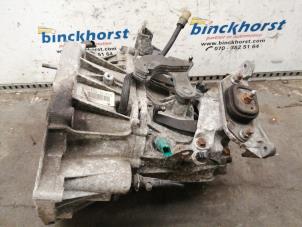 Usagé Boîte de vitesse Renault Scénic II (JM) 1.6 16V Prix € 262,50 Règlement à la marge proposé par Binckhorst BV
