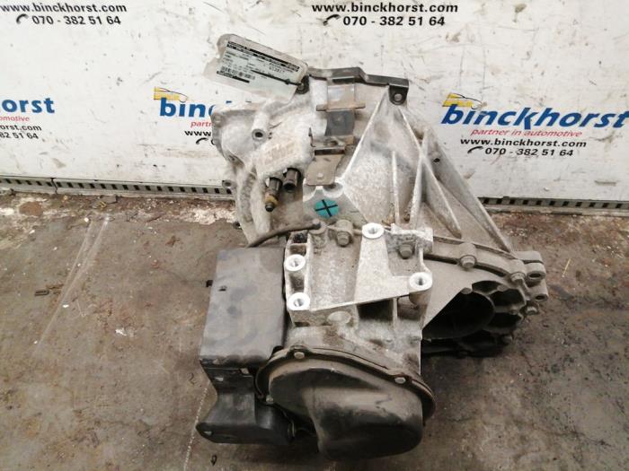 Gearbox from a Ford Fiesta 6 (JA8) 1.25 16V 2012