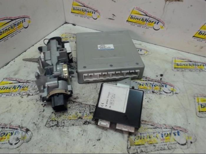 Used Ignition lock + computer Mazda 6 Sport (GG14) 1.8i 16V Price € 103,95 Margin scheme offered by Binckhorst BV