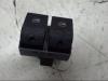 Volkswagen Polo IV (9N1/2/3) 1.4 16V Electric window switch
