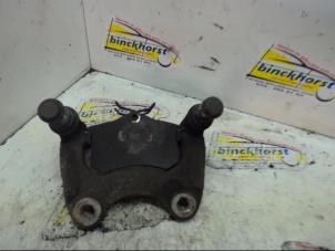 Used Rear brake calliperholder, right Renault Scénic II (JM) 1.9 dCi 120 Price € 26,25 Margin scheme offered by Binckhorst BV