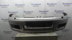 Używane Zderzak przedni Mitsubishi Carisma 1.8 GDI 16V Cena € 78,75 Procedura marży oferowane przez Binckhorst BV