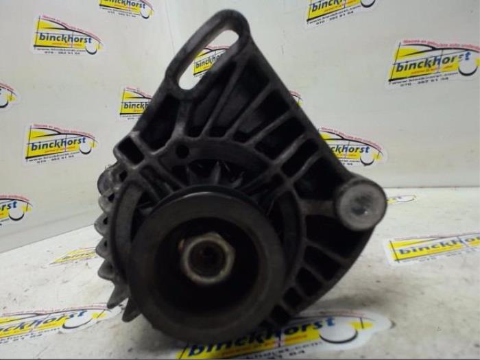 Usagé Dynamo Fiat Punto I (176) 85 1.2 MPi 16V ELX,Sport Prix € 36,75 Règlement à la marge proposé par Binckhorst BV