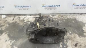 Używane Skrzynia biegów Peugeot Expert Cena € 288,75 Procedura marży oferowane przez Binckhorst BV