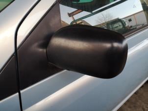 Used Wing mirror, left Toyota Yaris (P1) 1.3 16V VVT-i Price € 26,25 Margin scheme offered by Binckhorst BV