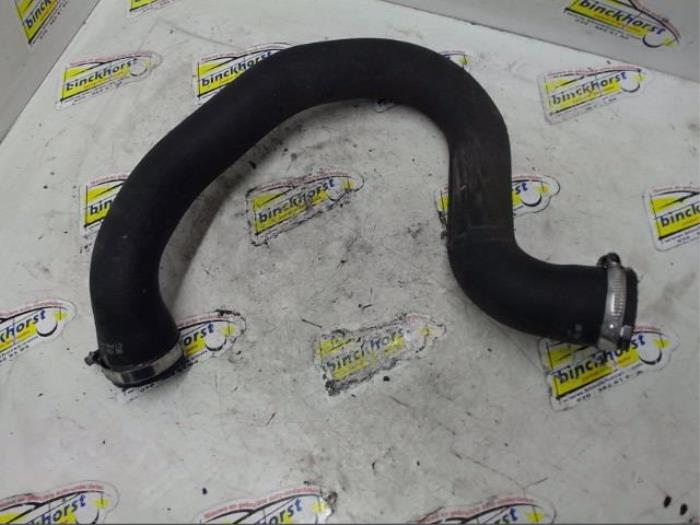 Gebrauchte Intercooler Schlauch Citroen C4 Grand Picasso (3A) 1.6 16V THP 155 Preis € 36,75 Margenregelung angeboten von Binckhorst BV