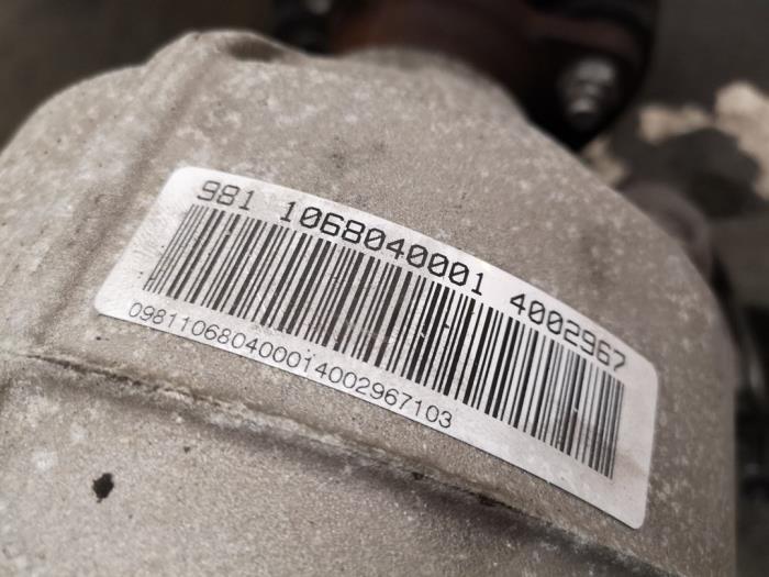 Getriebe van een BMW 3 serie (E90) 335d 24V 2007