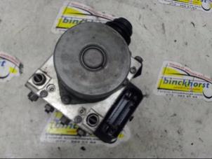 Usagé Pompe ABS Seat Mii 1.0 12V Prix € 42,00 Règlement à la marge proposé par Binckhorst BV