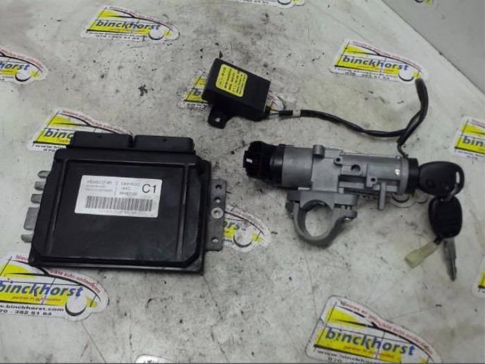 Used Ignition lock + computer Chevrolet Tacuma 1.6 16V Price € 105,00 Margin scheme offered by Binckhorst BV