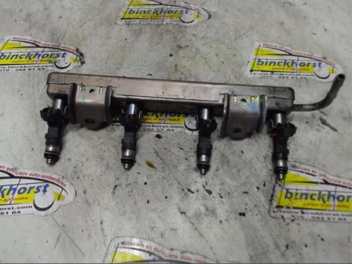 Usagé Système d'injection Nissan Micra (K12) 1.0 16V Prix € 105,00 Règlement à la marge proposé par Binckhorst BV