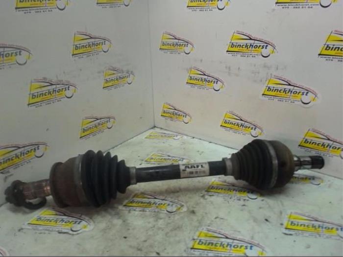 Usagé Cardan gauche (transmission) Opel Astra J Sports Tourer (PD8/PE8/PF8) 1.7 CDTi 16V Prix € 73,50 Règlement à la marge proposé par Binckhorst BV