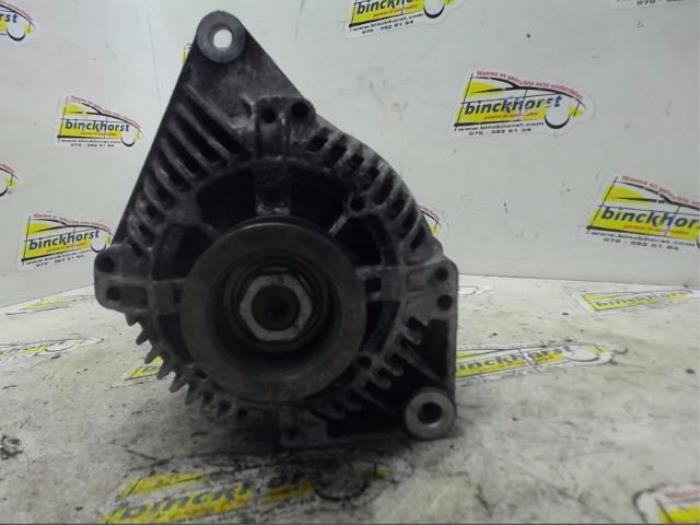 Used Dynamo Renault Megane Break/Grandtour (KA) 1.9 dTi Price € 31,50 Margin scheme offered by Binckhorst BV