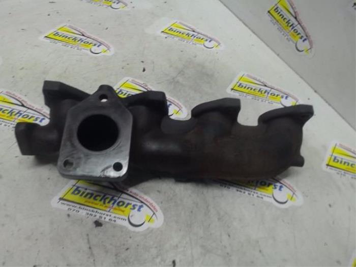 Exhaust manifold from a BMW 3 serie (F30) 318d 2.0 16V 2012