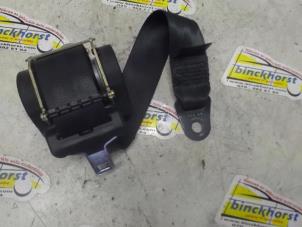 Used Rear seatbelt, right Citroen C4 Berline (LC) 1.6 HDi 16V Price € 26,25 Margin scheme offered by Binckhorst BV