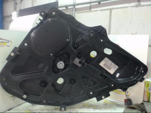 Używane Mechanizm szyby prawej tylnej wersja 4-drzwiowa Ford Fusion 1.6 16V Cena € 36,75 Procedura marży oferowane przez Binckhorst BV