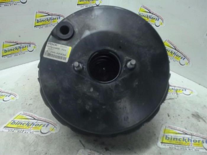 Usagé Servo frein Toyota Corolla Verso (R10/11) 2.0 D-4D 16V Prix € 63,00 Règlement à la marge proposé par Binckhorst BV
