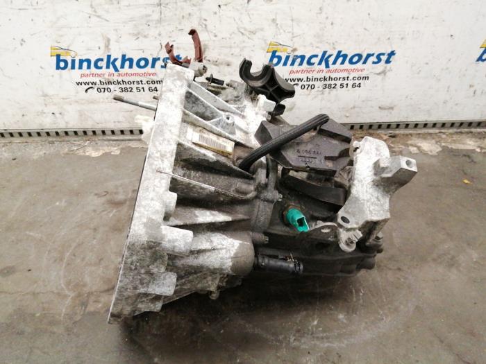 Gebrauchte Getriebe Renault Grand Scénic III (JZ) 1.4 16V TCe 130 Preis € 393,75 Margenregelung angeboten von Binckhorst BV